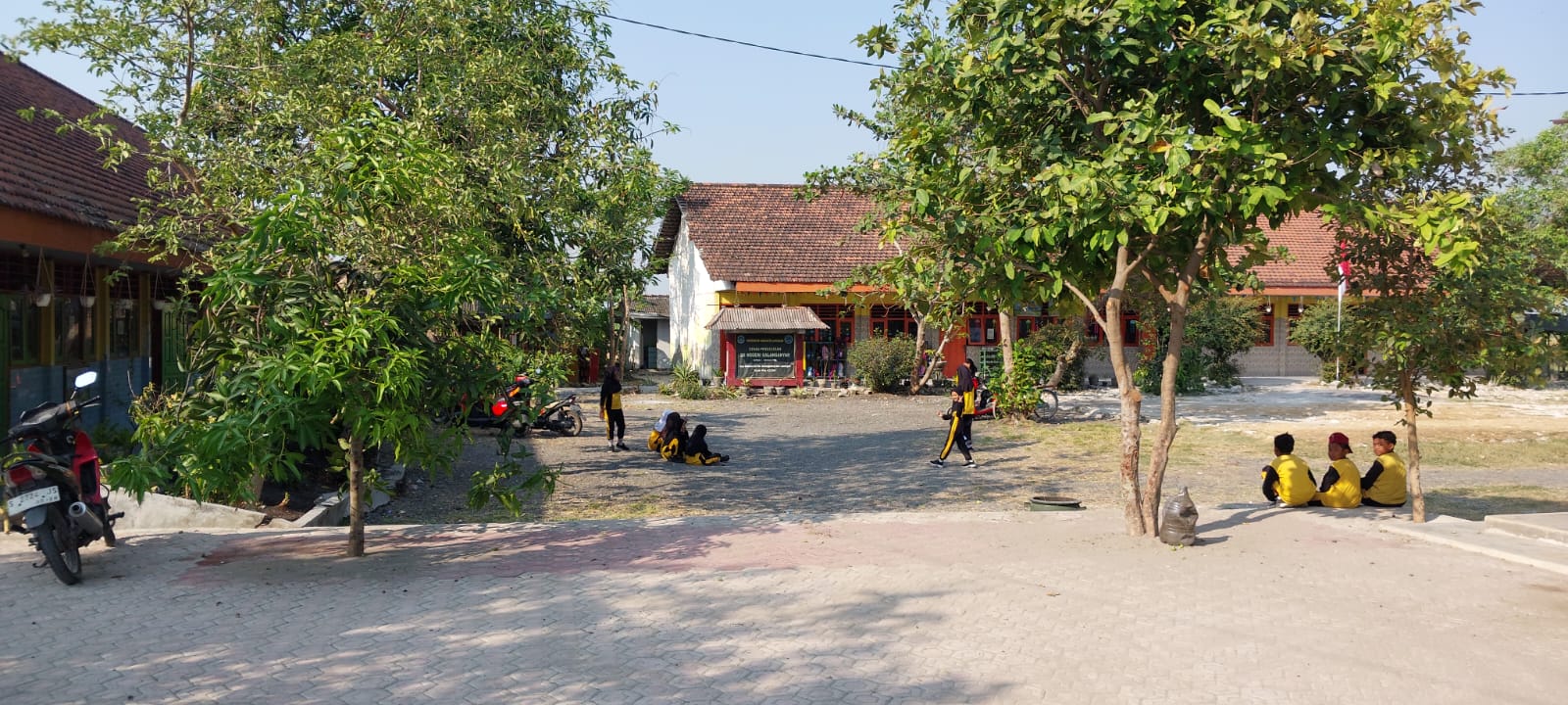 Foto SD NEGERI KALANGANYAR