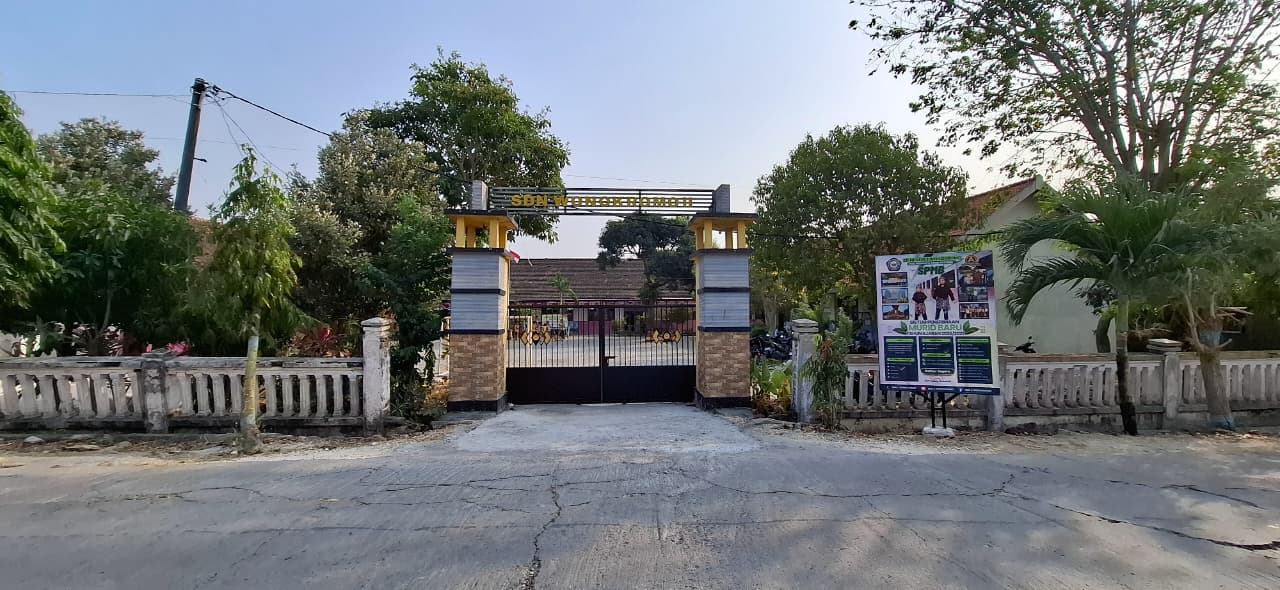 Foto SD NEGERI 2 WONOKROMO