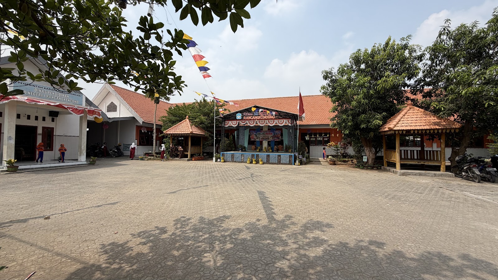 Foto SD NEGERI 1 RANCANGKENCONO