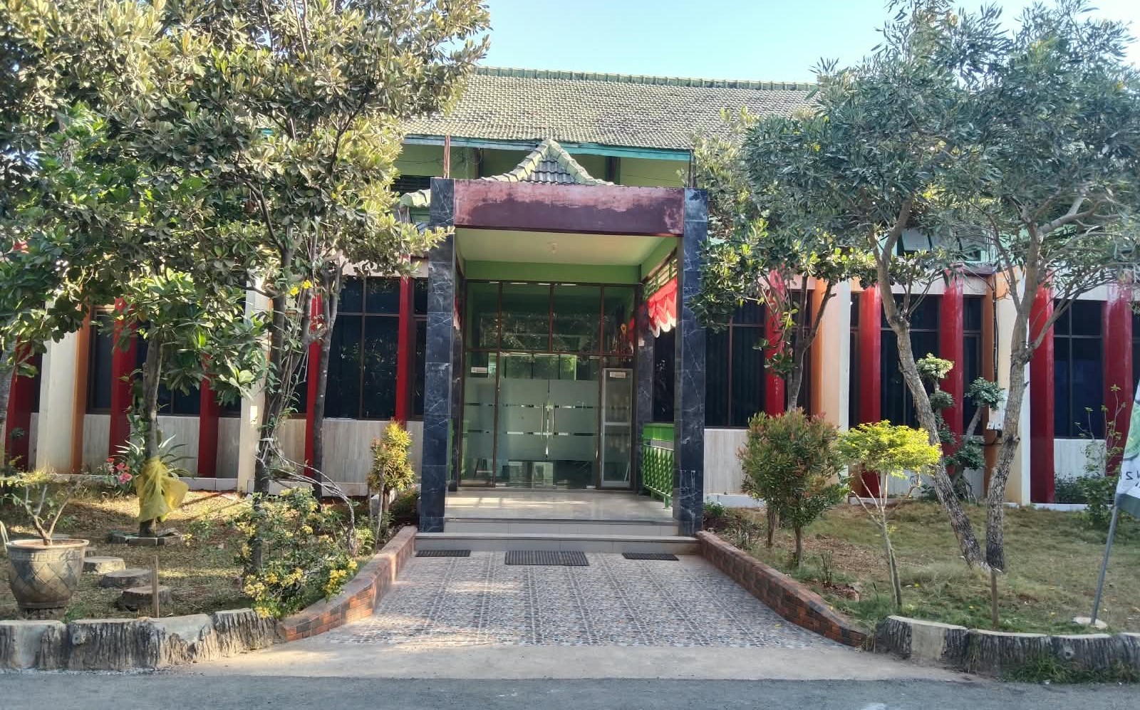 Foto SMP NEGERI 2 PACIRAN