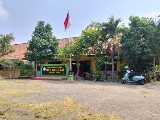 Foto SD NEGERI 3 DEKETKULON