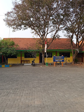 Foto SD NEGERI GEMPOLTUKMLOKO