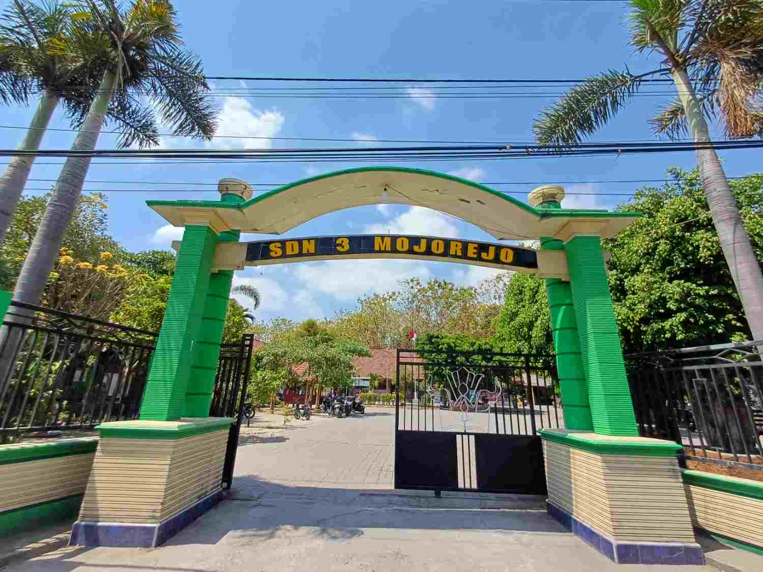 Foto SD NEGERI 3 MOJOREJO